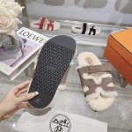 Hermes full leather wool style flat bottomed wool mop