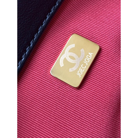 𝗖𝗛𝗔𝗡⻼𝗟 23B Crossbody Cover Bag