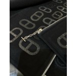 Hermes cashmere coat in black, white, and coffee (consult customer service to confirm the size before placing a custom order)