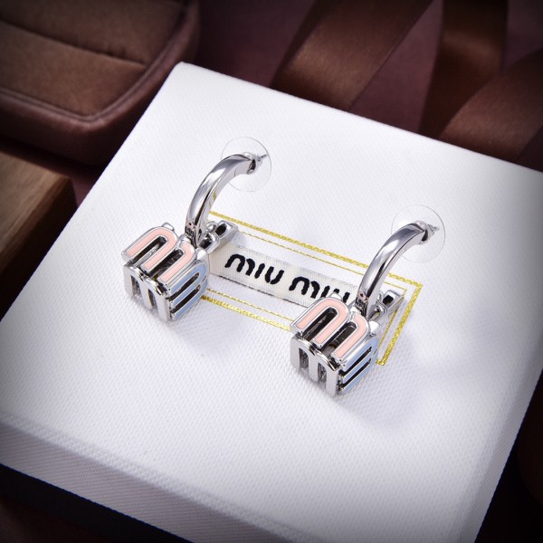 The latest MIU earrings