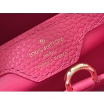 𝐋𝐎𝐔𝐈𝐒𝐕𝐔𝐈𝐓𝐓𝐎𝐍 M22752/M48865 Medium Raspberry Red with White Chain Strips This CAPUCINES handbag