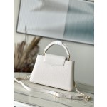 𝐋𝐎𝐔𝐈𝐒𝐕𝐔𝐈𝐓𝐓𝐎𝐍 M23082/M48865 Qixi Exclusive Capucines Handbag