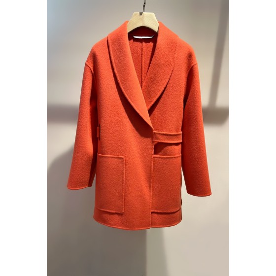 Hermes cashmere coat (consult customer service to confirm size before placing an order)