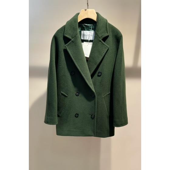 Short coat (consult customer service to confirm the size before placing an order for a customized one)