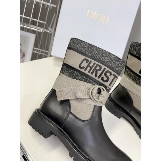 Dior Autumn/Winter Classic Knight Boots