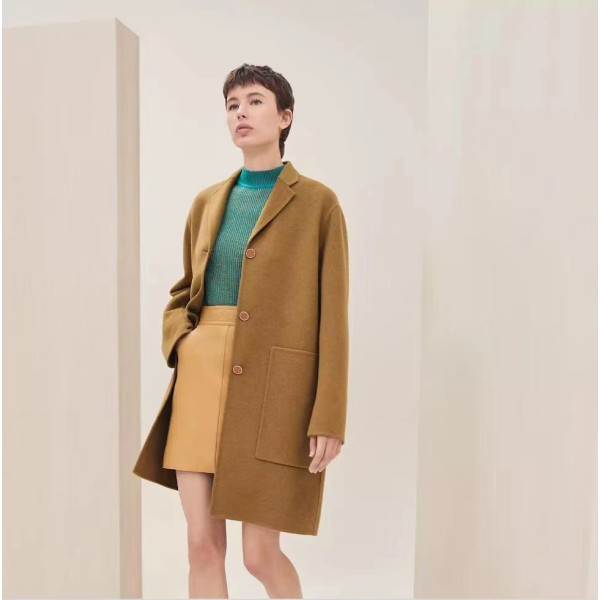 Hermes cashmere coat (consult customer service to confirm size before placing an order)