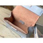 𝐋𝐎𝐔𝐈𝐒𝐕𝐔𝐈𝐓𝐓𝐎𝐍 M22616 This Cluny Mini Handbag