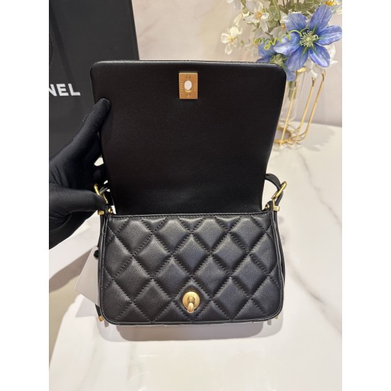 CHANEL Postman Square Fat/Handle Mini