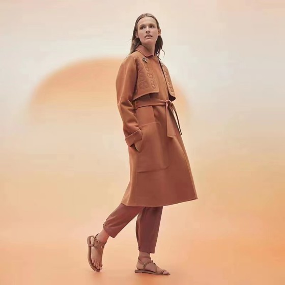 Hermes cashmere coat in black, white, and coffee (consult customer service to confirm the size before placing a custom order)