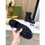 Gucci Vintage British Front Metal Logo Decorative Boots