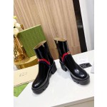 Gucci Vintage British Front Metal Logo Decorative Boots