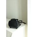 𝐂𝐇𝐀𝐍𝐄𝐋 Retro Classic Backpack