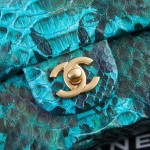 CHANEL model 24313mini cover bag