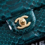 CHANEL model 24313mini cover bag