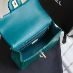 CHANEL model 24313mini cover bag