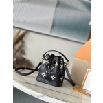 𝐋𝐎𝐔𝐈𝐒𝐕𝐔𝐈𝐓𝐓𝐎𝐍 Duty free version M46291