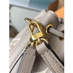 𝐋𝐎𝐔𝐈𝐒𝐕𝐔𝐈𝐓𝐓𝐎𝐍 Duty free version M46291