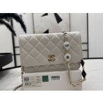 CHANEL A96017 Diamond Sugar Makeup Box