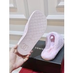 CHANEL bread plush herringbone mop