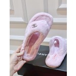 CHANEL bread plush herringbone mop