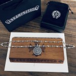 Croix Vintage Skeleton Head Smart Pendant