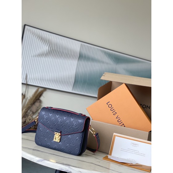 𝐋𝐎𝐔𝐈𝐒𝐕𝐔𝐈𝐓𝐓𝐎𝐍 Duty free version M44071