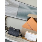 𝐋𝐎𝐔𝐈𝐒𝐕𝐔𝐈𝐓𝐓𝐎𝐍 Duty free version M80349