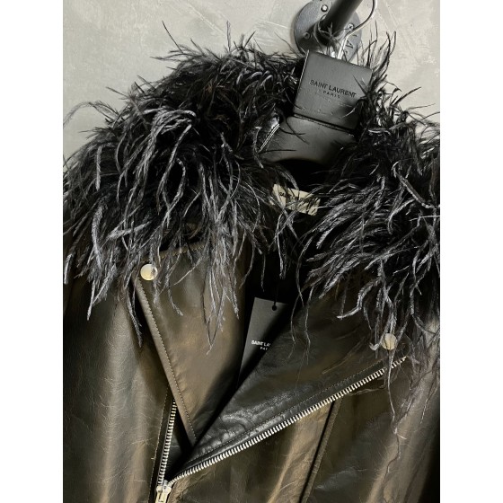 Before placing an order, you must consult customer service to confirm the size