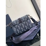 Dior 8 handbag comes with shoulder strap number: 2ESCA458CDP_ H36B (477737)