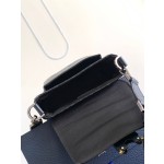 Dior 8 handbag comes with shoulder strap number 2ESCA458CDP_ H43E (477737)