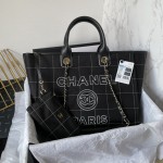 CHANEL Beach Bag Shopping Bag Model Number: AS93786