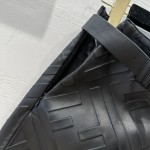 FendI 23 New Early Autumn Craft Embossed Genuine Leather Half Skirt