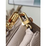 𝐋𝐎𝐔𝐈𝐒𝐕𝐔𝐈𝐓𝐓𝐎𝐍 Duty free version M80399