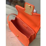 𝐋𝐎𝐔𝐈𝐒𝐕𝐔𝐈𝐓𝐓𝐎𝐍 Hide&Seek handbag M22723