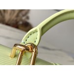 𝐋𝐎𝐔𝐈𝐒𝐕𝐔𝐈𝐓𝐓𝐎𝐍 Hide&Seek handbag M22725