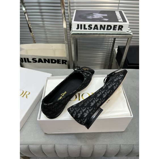 Dior Fashion Show High Definition Collection