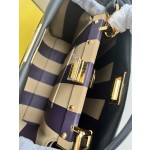 FENDI PEEKABO Art. No.: 017