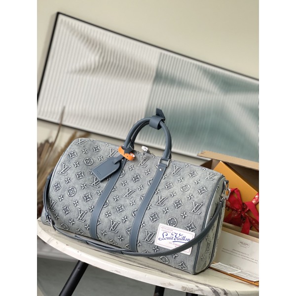 𝐋𝐎𝐔𝐈𝐒𝐕𝐔𝐈𝐓𝐓𝐎𝐍 Duty free version M22532