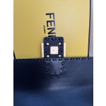FENDI Baguette series lychee pattern model number: 600