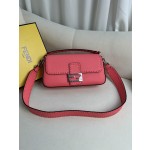FENDI Baguette series lychee pattern model number: 600