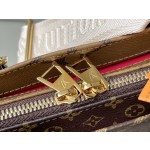 𝐋𝐎𝐔𝐈𝐒𝐕𝐔𝐈𝐓𝐓𝐎𝐍 Duty free version M46653