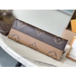 𝐋𝐎𝐔𝐈𝐒𝐕𝐔𝐈𝐓𝐓𝐎𝐍 Duty free version M46653