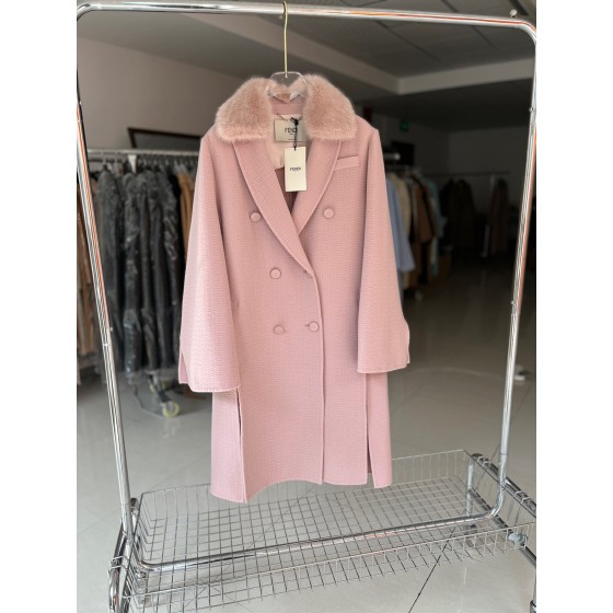 FENDI coat G80 (consult customer service to confirm size before placing an order)
