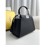 FENDI PEEKABOO Art. No.: 8BN266