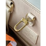 𝐋𝐎𝐔𝐈𝐒𝐕𝐔𝐈𝐓𝐓𝐎𝐍 Duty free version M21575