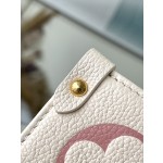 𝐋𝐎𝐔𝐈𝐒𝐕𝐔𝐈𝐓𝐓𝐎𝐍 Duty free version M21575