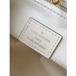 𝐋𝐎𝐔𝐈𝐒𝐕𝐔𝐈𝐓𝐓𝐎𝐍 Duty free version M46569