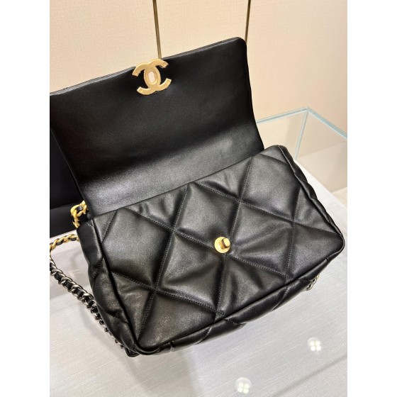 CHANEL 19 bag goat skin