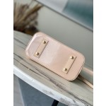 𝐋𝐎𝐔𝐈𝐒𝐕𝐔𝐈𝐓𝐓𝐎𝐍 M23502Alma BB handbag