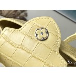 𝐋𝐎𝐔𝐈𝐒𝐕𝐔𝐈𝐓𝐓𝐎𝐍 M48865 yellow crocodile pattern silver buckle